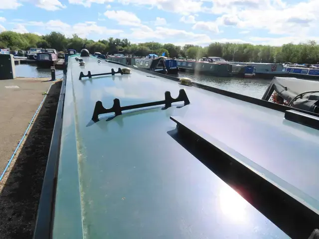 Colecraft Narrowboat