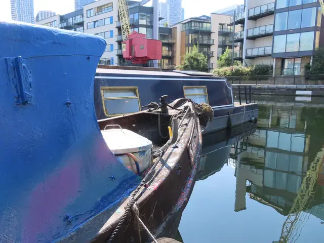 Teddesley Narrowboat