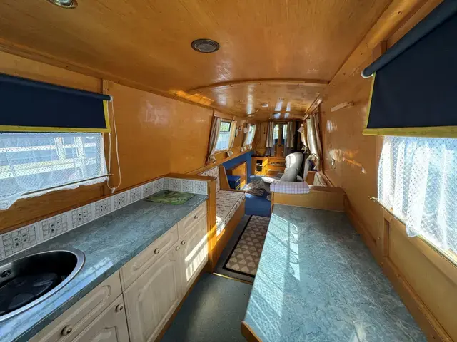 Piper Boats Narrowboat