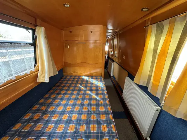 Piper Boats Narrowboat