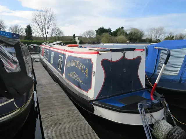 Evans & Sons Narrowboat