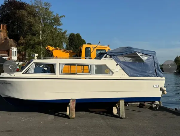 1989 Viking 23