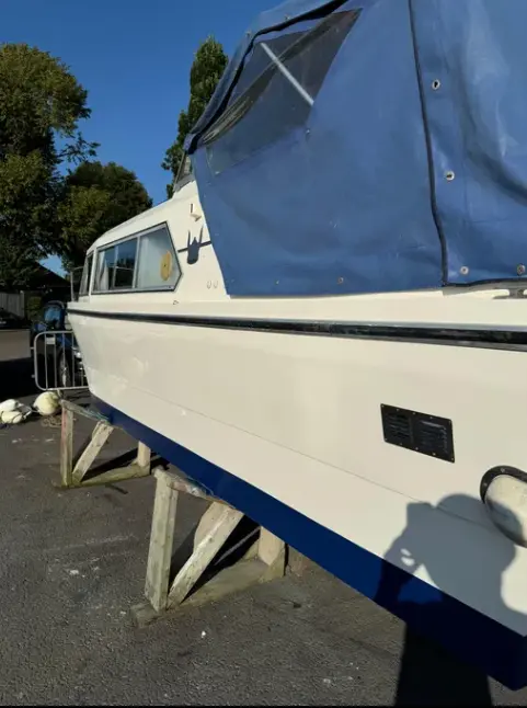 1989 Viking 23