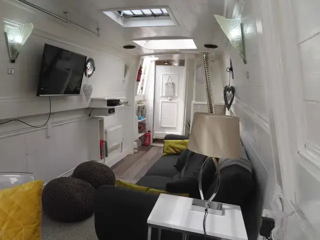 David Piper Narrowboat