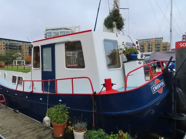 Tjalk Replica Barge