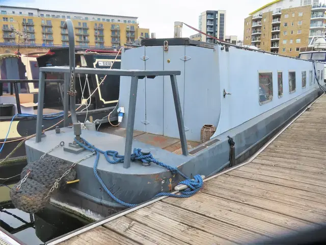 Stonee Narrowboat