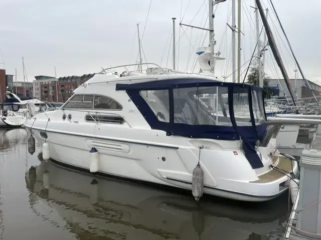 Sealine 360 Statesman