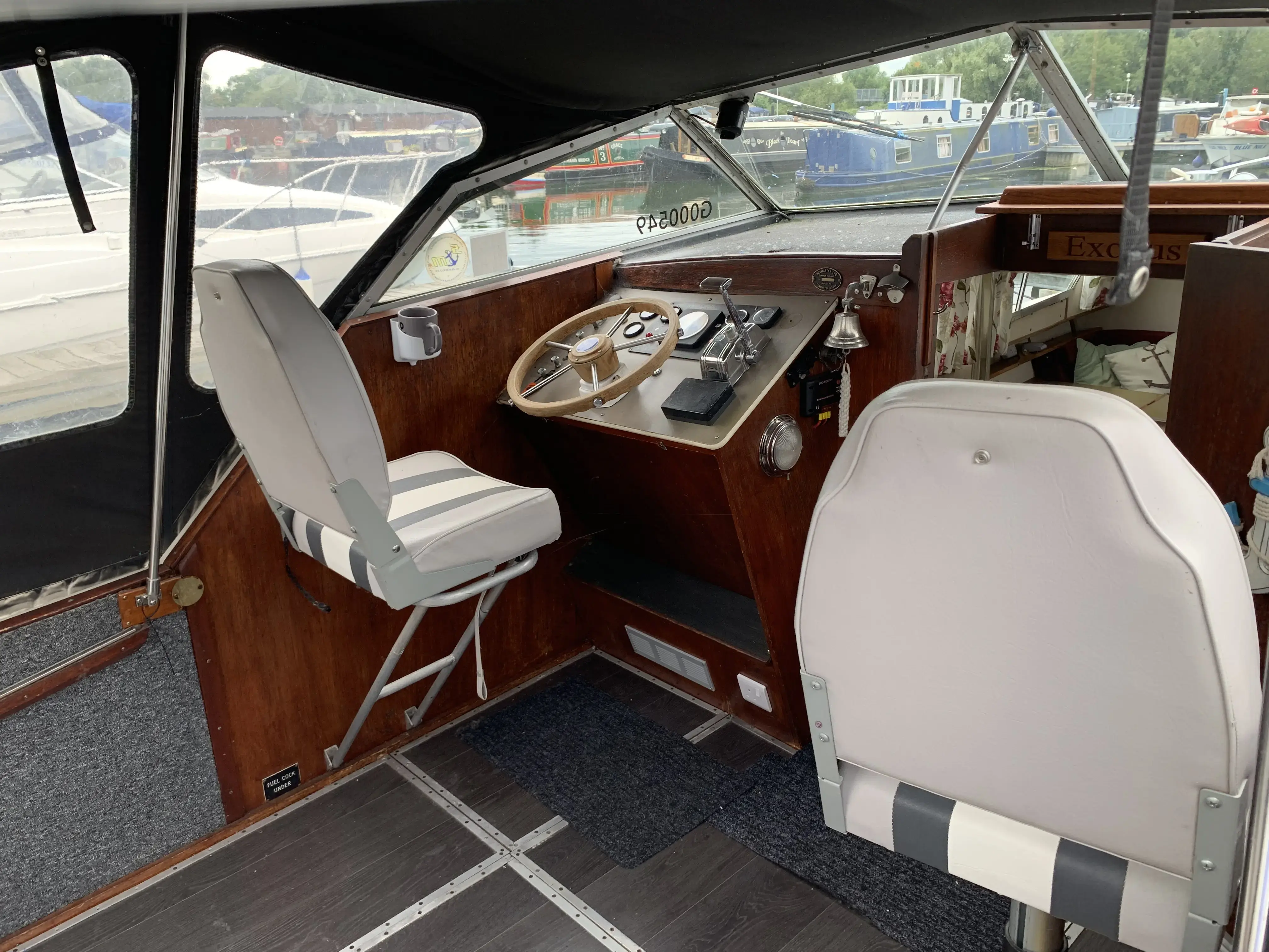 1976 Seamaster 27