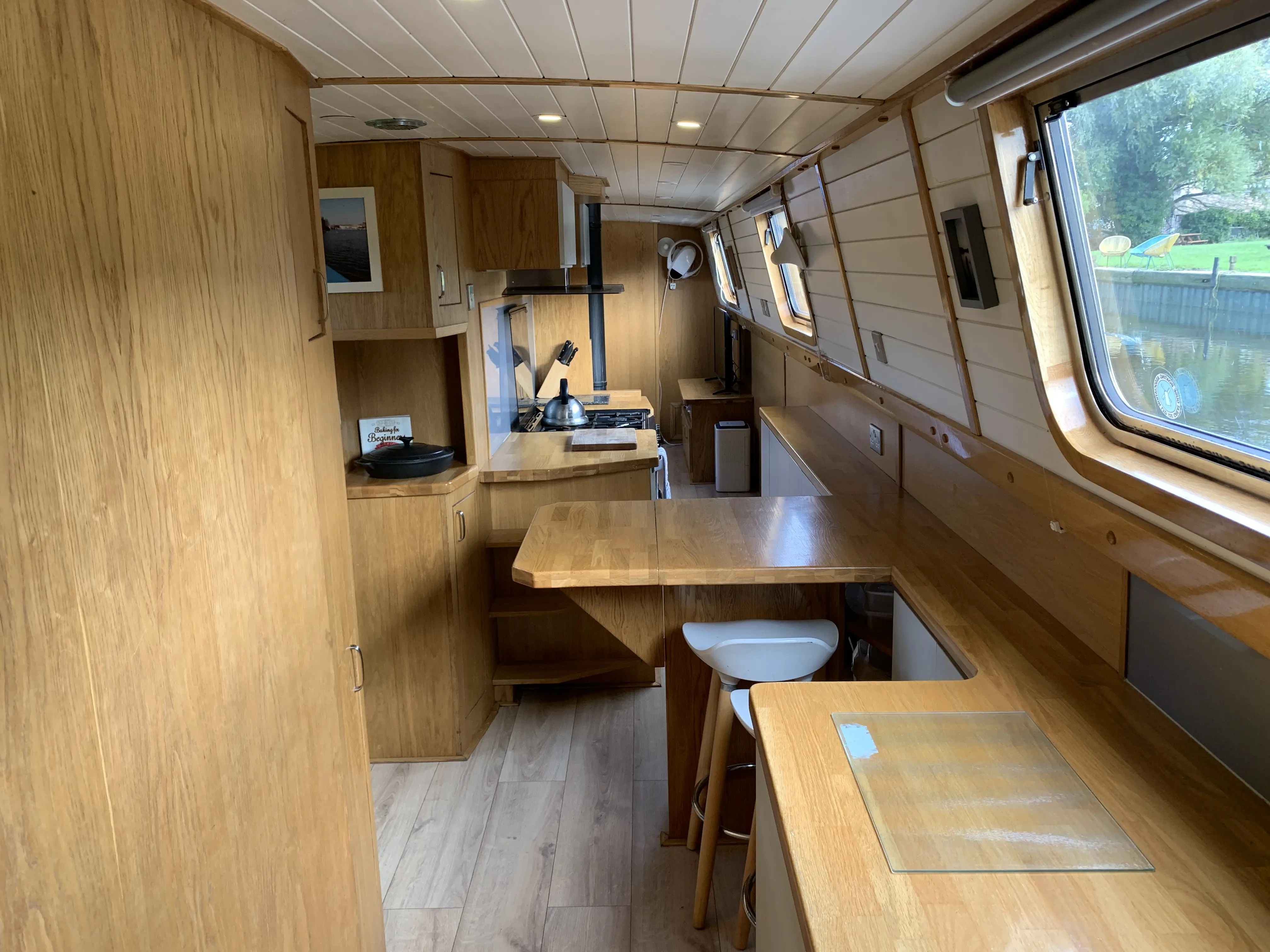 2019 Viking 70 widebeam