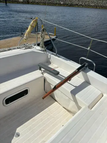 1997 Seaworthy 284