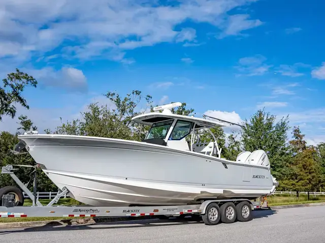 Blackfin Boats 332 CC for sale in United States of America for $289,999 (£222,575)