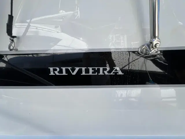 Riviera 48 Flybridge