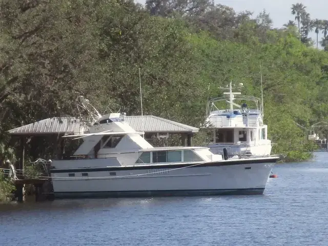 Hatteras Tri-Cabin