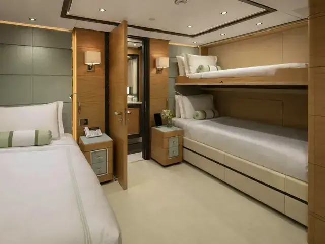 Benetti 140 Crystal