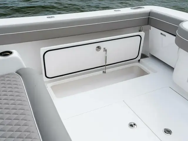 Valhalla Boatworks V41 Center Console