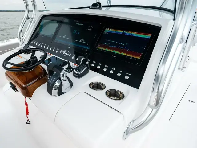 Valhalla Boatworks V41 Center Console