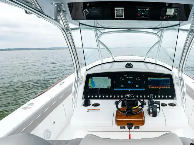 Valhalla Boatworks V41 Center Console