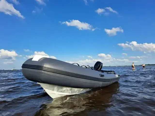 XC-PRO 430 RIB