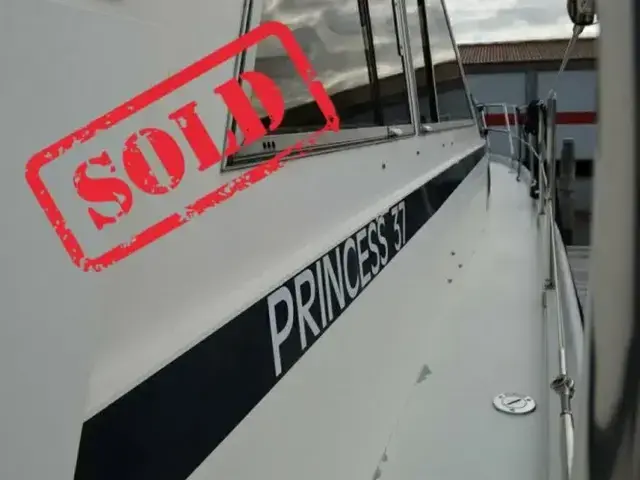 Princess 37 Flybridge