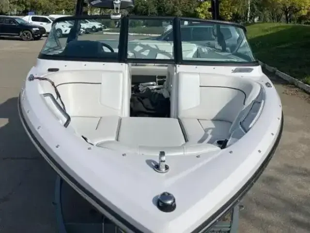 Nautique Super Air 210