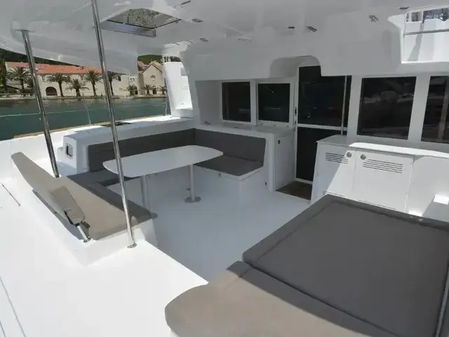 Lagoon 450