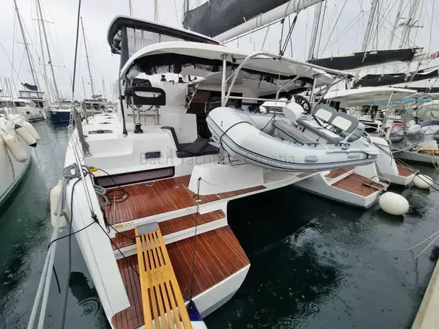 Lagoon 42