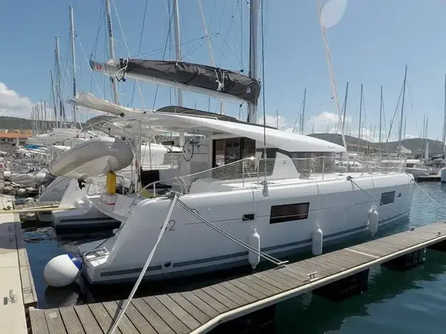 Lagoon 42