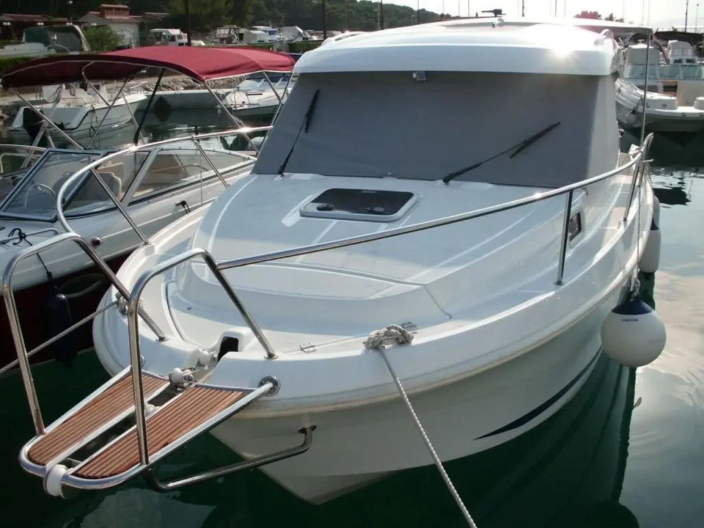 2011 Beneteau antares 750