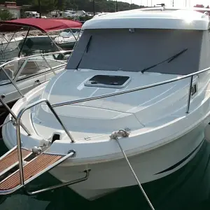 2011 Beneteau Antares 750