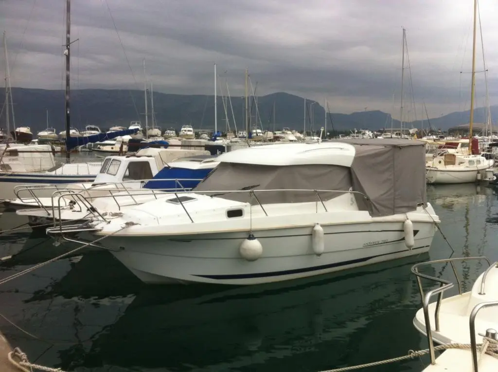 2011 Beneteau antares 750