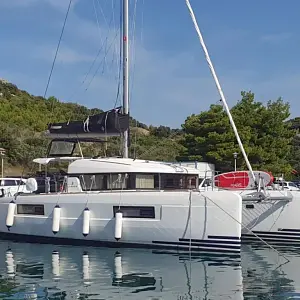 2019 Lagoon 40