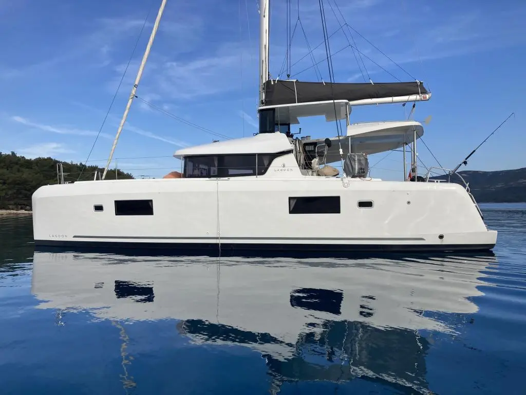 2018 Lagoon 42