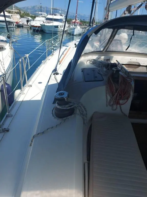 2011 Bavaria 45 cruiser