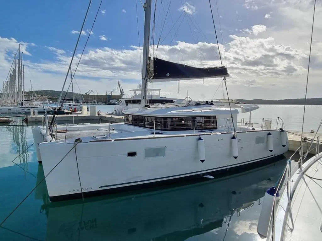 2018 Lagoon 450