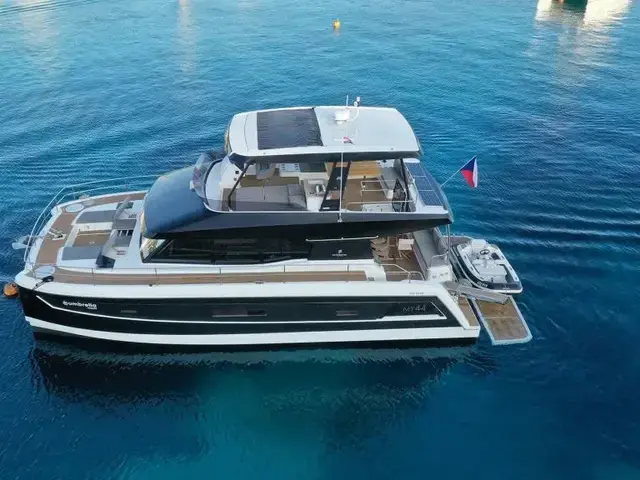 Fountaine Pajot My 44