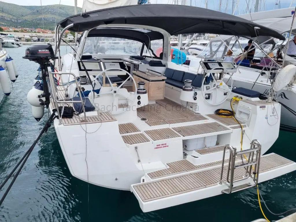 2017 Beneteau oceanis 55