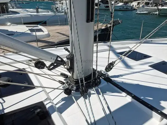 Hanse 548