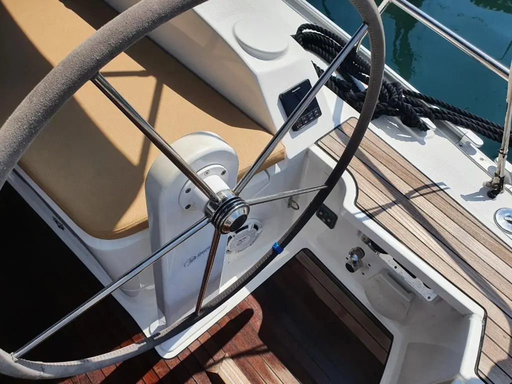 2024 Bavaria 37 cruiser