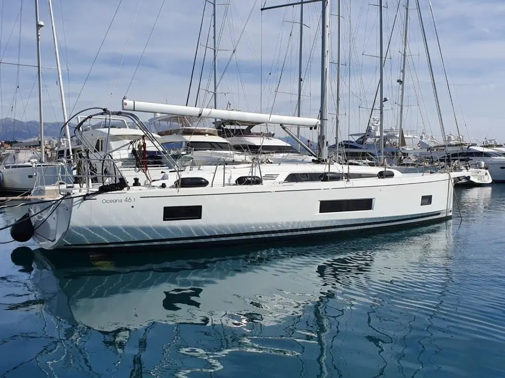 2019 Beneteau oceanis 461