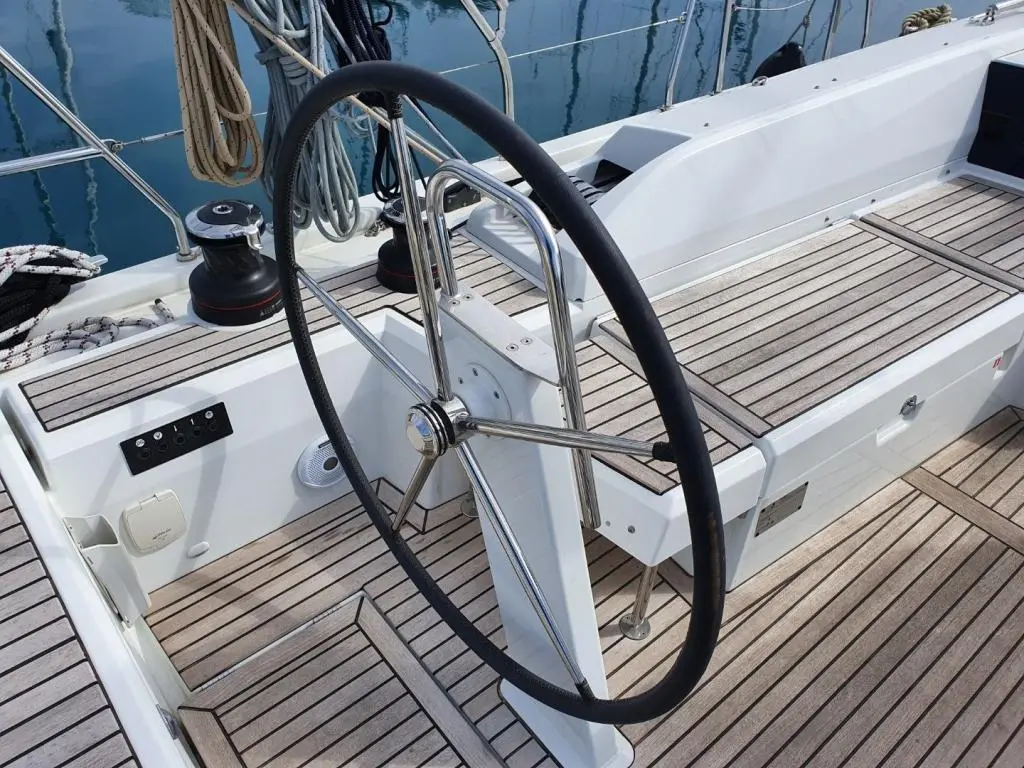 2019 Beneteau oceanis 461