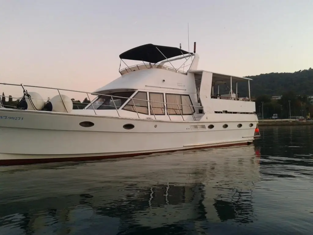 2010 Golden Star golden star trawler 49 flybridge