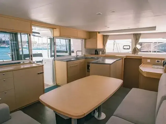 Lagoon 450