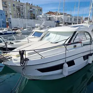 2020 Beneteau Antares 9