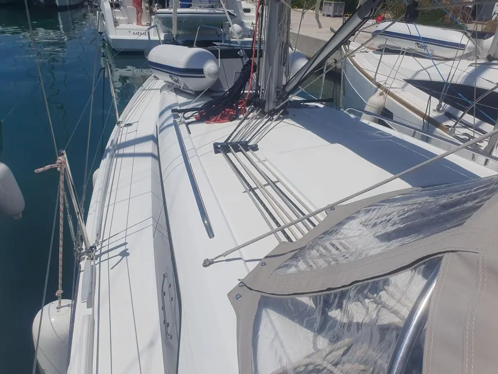 2022 Beneteau oceanis 30.1