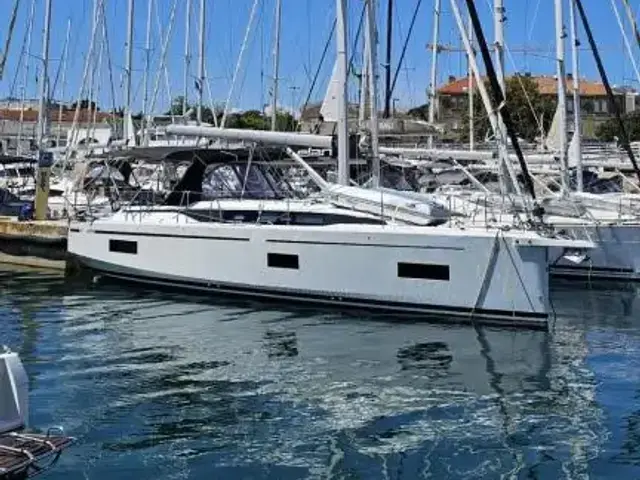 Bavaria C 38