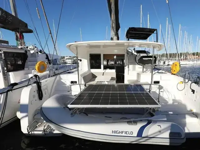 Lagoon 40