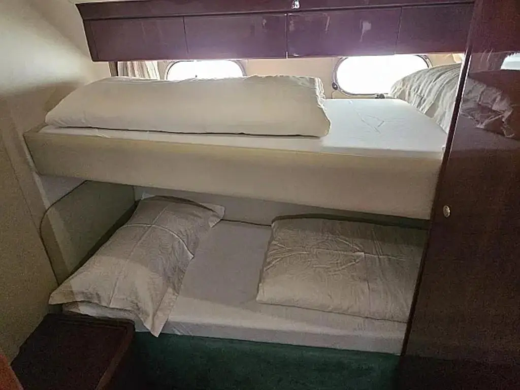 1997 Princess 480