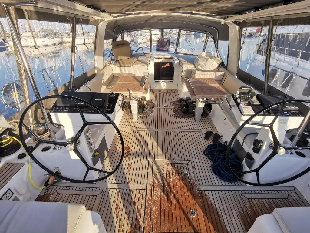 2023 Beneteau oceanis 60