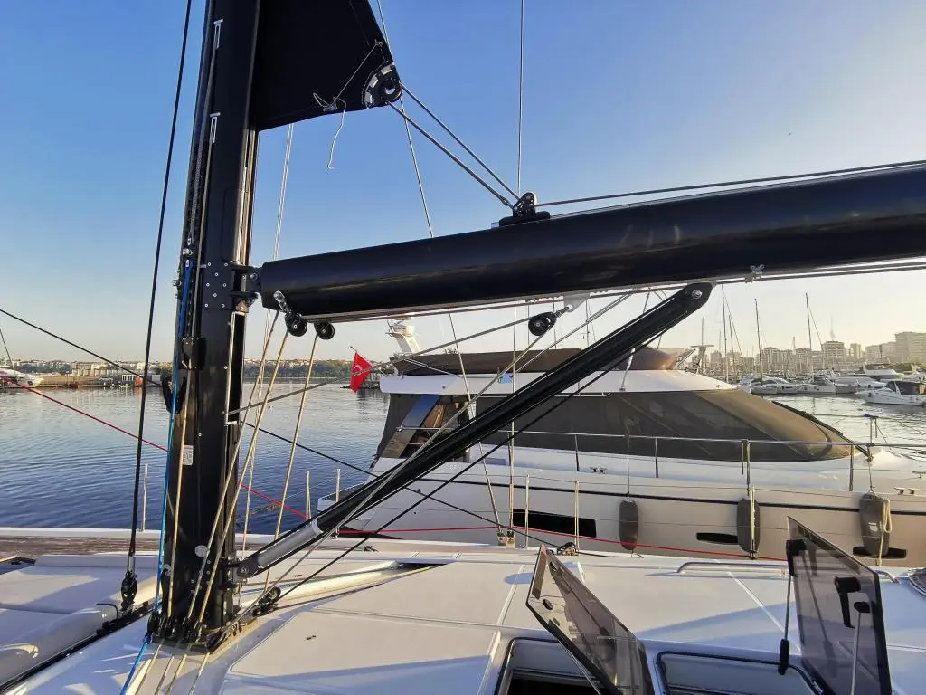 2023 Beneteau oceanis 60