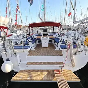 2019 Beneteau Oceanis 51.1